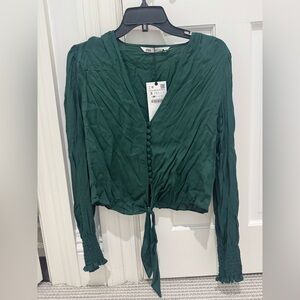 Zara Green Long Sleeve Satin Tie Front Blouse Size Small excellent condition